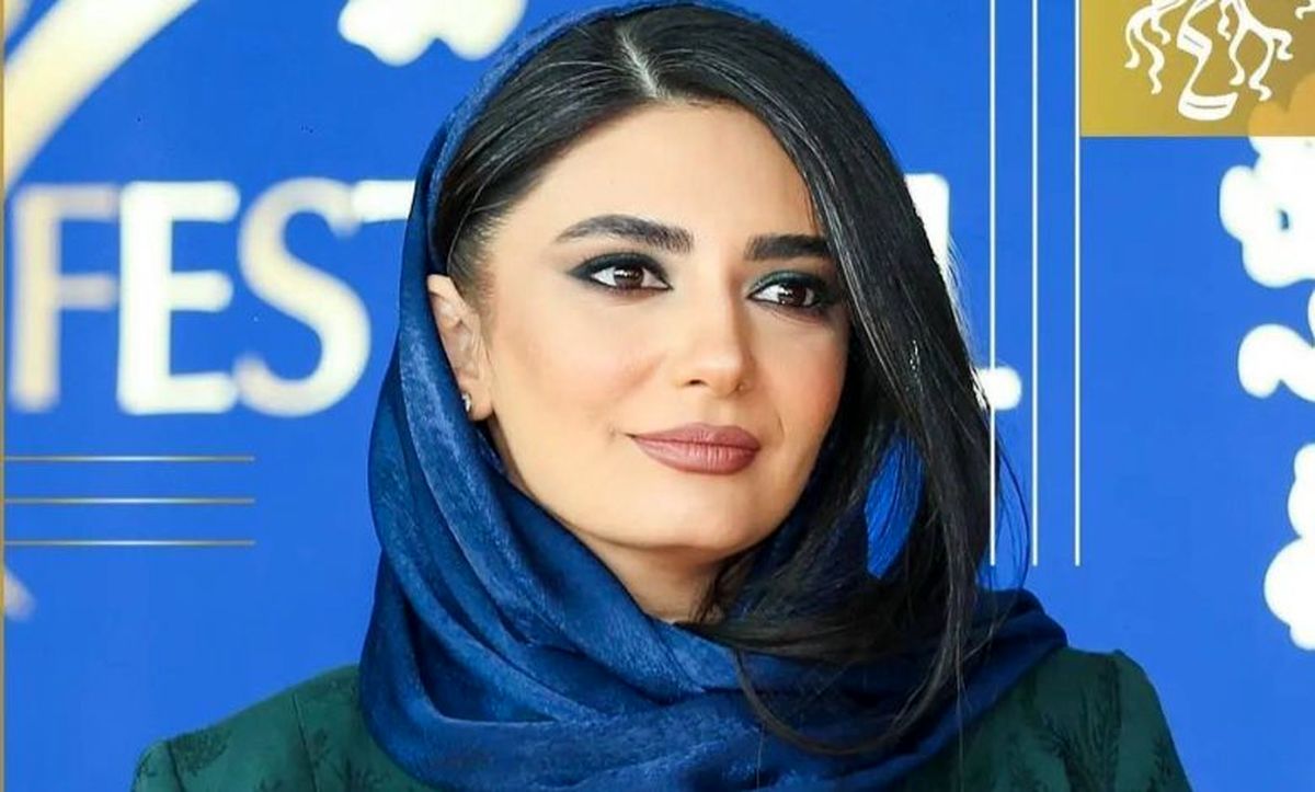 عکس| استایل جراب لیندا کیانی؛ عجب ست مانتو و شال قشنگی!