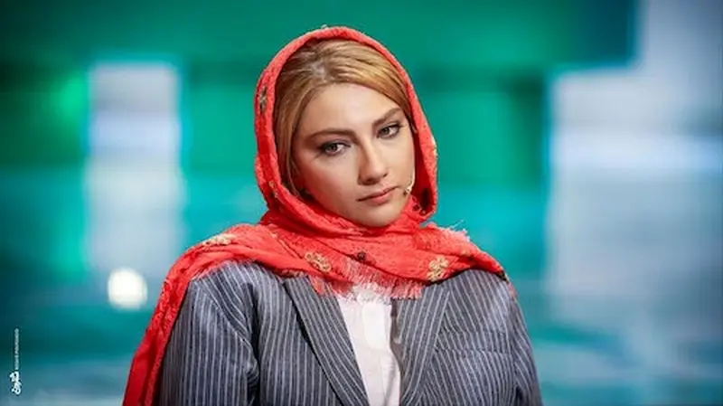 محیا دهقانی در شفرونی