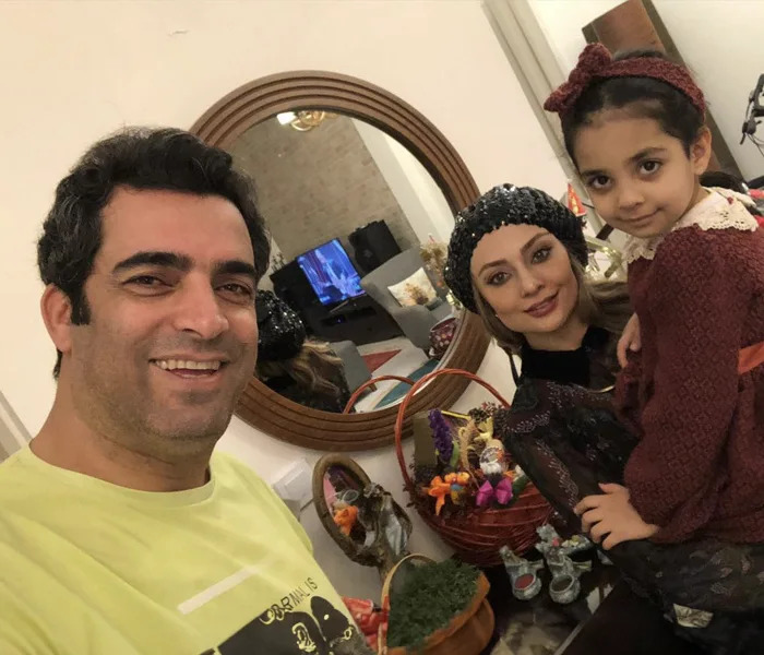 منوچهر هادی