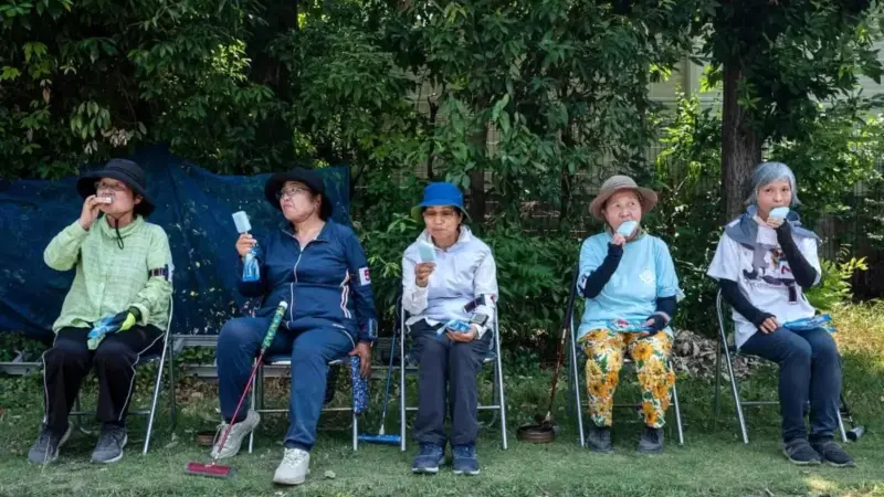 ۷ عادت ساده برای صد ساله شدن که باید بدانید