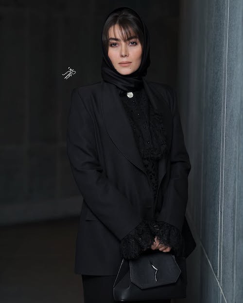 استایلهای ساده هدیه بازوند