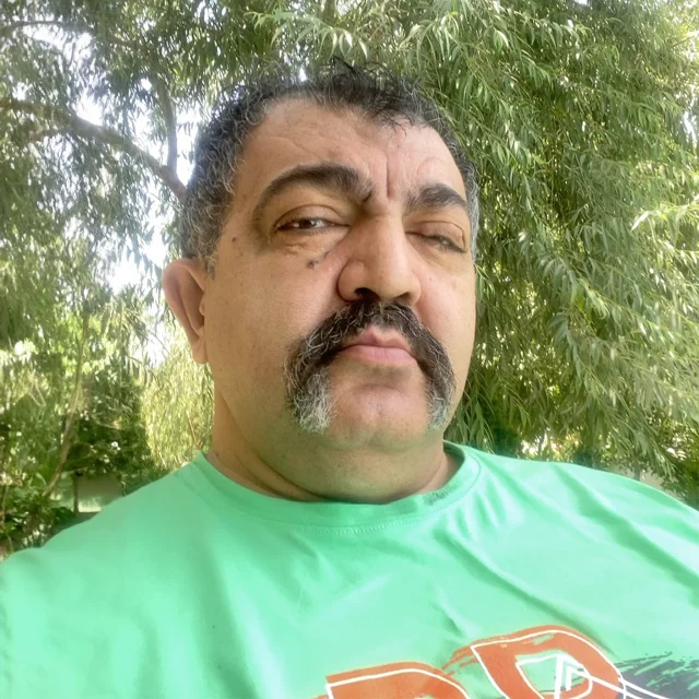 ناگفته های زندگی شخصی احمد ایراندوست