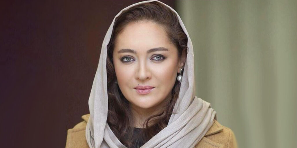 ترنچ‌کت نیکی کریمی