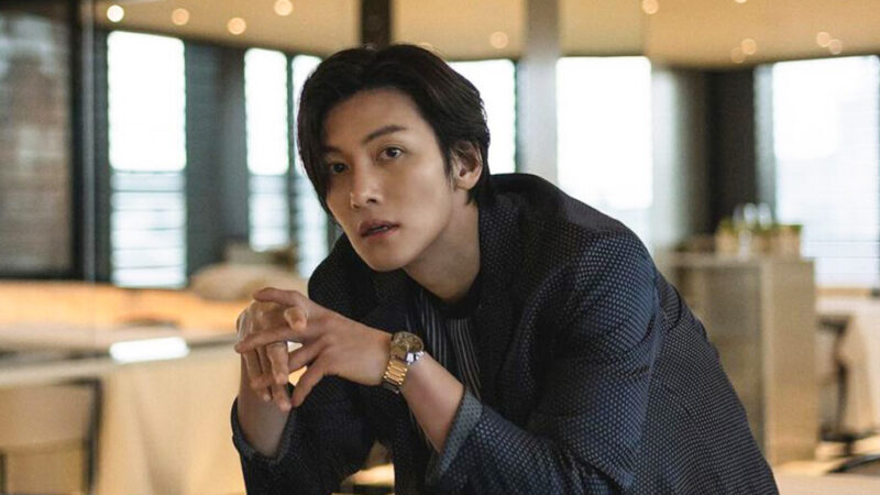 عکس| جی‌ چانگ‌ ووک بازیگر مشهور کره‌ای با استایل‌های جدیدش غوغا به پا کرد/ الله اکبر این همه جمال