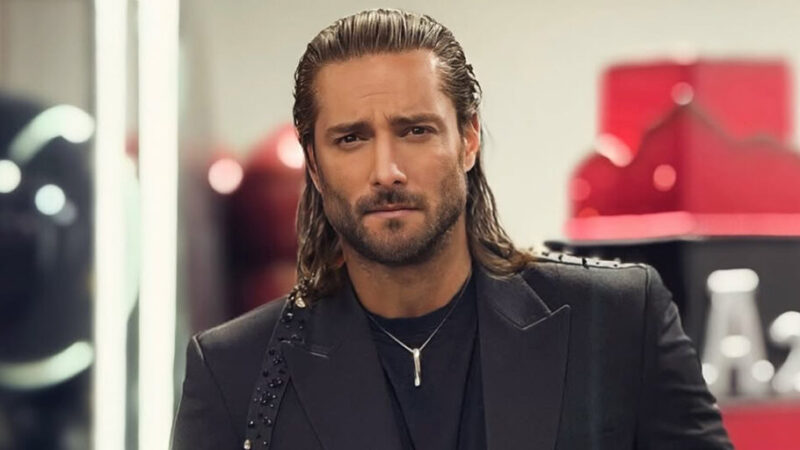 عکس| استایل عجیب امیر مقاره در مراسم اکران؛ آوانگارد بودن هم حدی دارد!