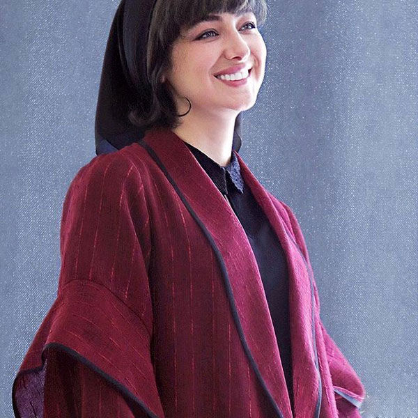 ویدا جوان مدل