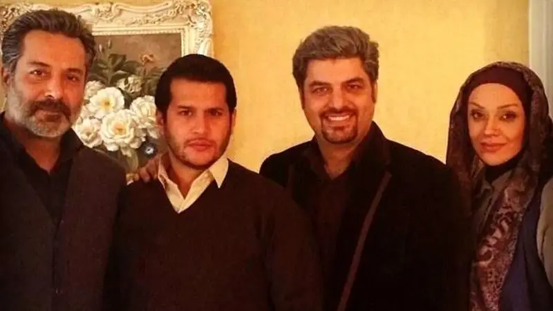 عکس| سفر در زمان ؛ چهره «سیاوش خیرابی » در مراسم تقدیر از بازیگران آوای باران ۱۲ سال پیش