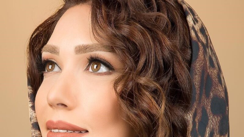 عکس| تصویری خاص از شهرزاد کمال زاده در بلندترین نقطه شهر تهران