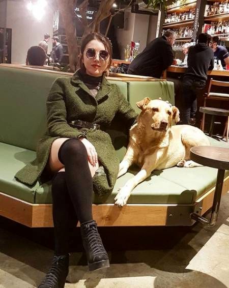 عایشه‌ گل جوشکن,بیوگرافی عایشه‌گل جوشکن,عکس عایشه‌ گل جوشکن