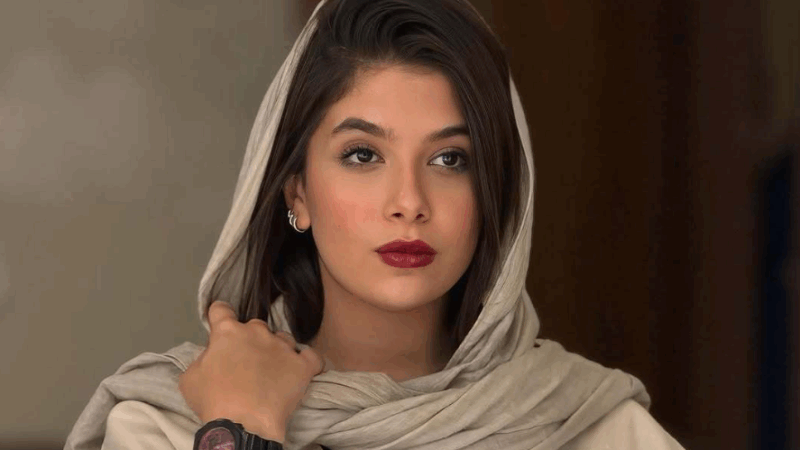 عکس| استایل شیک نفس بازغی در یک جشن/ خانم بازیگر با این تیپ توجه‌ها را جلب کرد