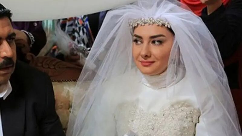 تصاویر| آلبوم عروسی و بیوگرافی هانیه توسلی؛ سیر تا پیاز زندگی خانم بازیگر + عکس قبل از عمل جراحی و معروفیتش