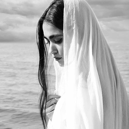 عکس های آدرینا صادقی, اینستاگرام آدرینا صادقی, آدرینا صادقی بازیگر سریال احضار