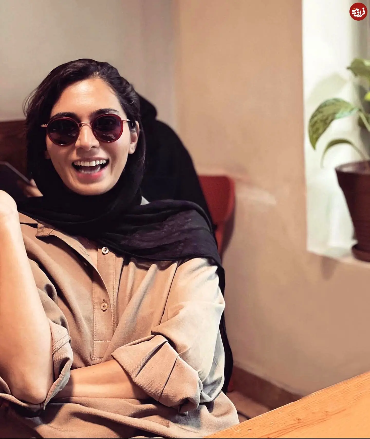 pegahahangaranifans_1646411267_2786622143250585973_587783807