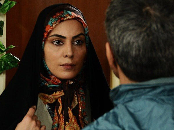 عکس| نیلوفر شهیدی با لباس عروس در کنار دو فرزند خوانده‌اش ؛ تصویری از سالگرد ازدواج نیلوفر شهیدی و امید همتی‌فراز