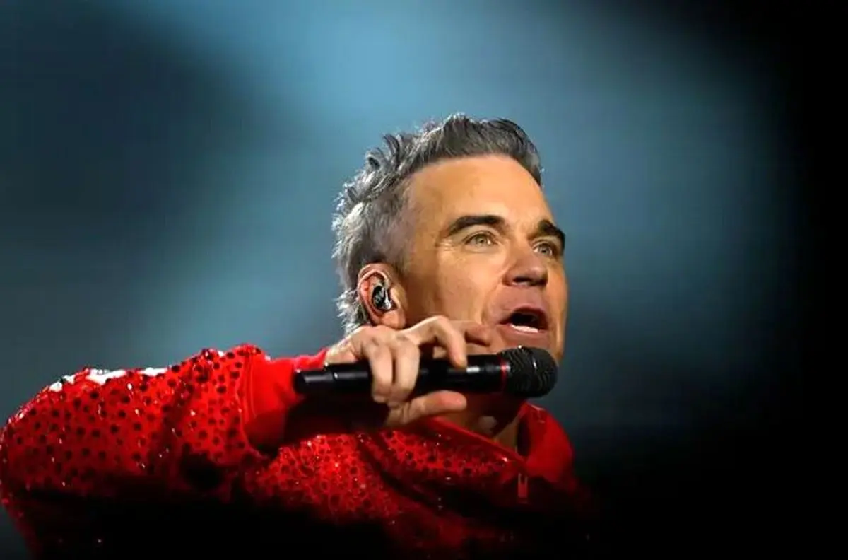 شوک بزرگ ؛ خواننده مشهور دارد نابینا می‌شود