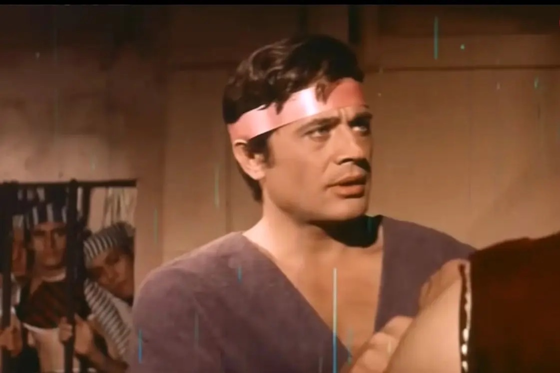 عکس| چهره «یوسف» در فیلم ایرانی «یوسف و زلیخا» در سال ۱۳۴۷ در ۸۰ سالگی؛ واقعا زیباست