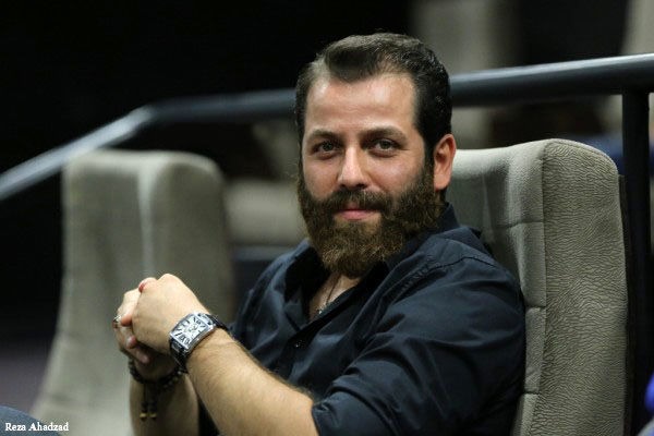 خوشگذرانی امیررضا دلاوری با مادر جوانش؛ دور دور آقای بازیگر جلب توجه کرد