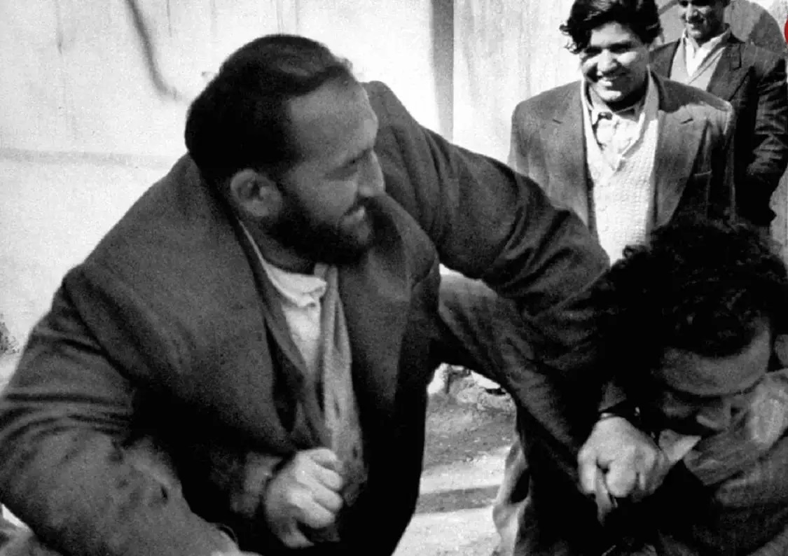 عکس | سفر در زمان ؛ «شعبان بی مخ» در ۷۶ سالگی در آمریکا؛ سال ۱۳۷۶