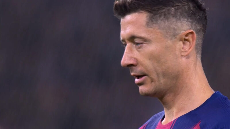 گل اول بارسلونا به سلتاویگو (لواندوفسکی)