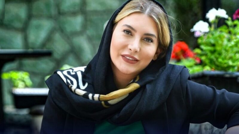 عکس| ساعت لاکچری و گران قیمت فریبا نادری ؛ ۴۰ الماس تراش خورده روی ساعت خانم بازیگر