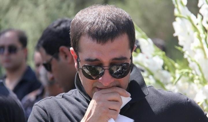 تصاویر| جمع فوتبالی‌ها و سینمایی‌ها در مراسم ختم مادر مجید صالحی؛ کدام سلبریتی ها حضور داشتند؟