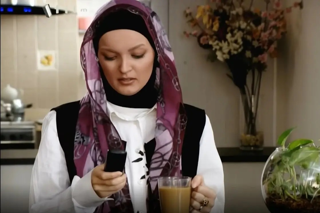 نیلوفر پارسا