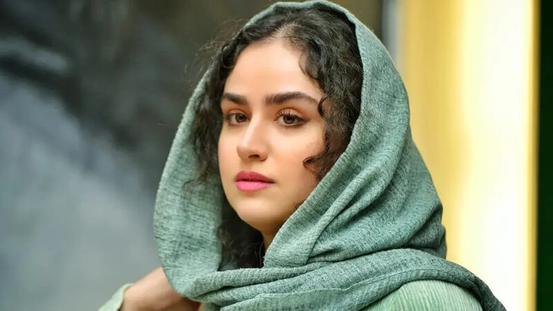 هانیه غلامی و مادر بازیگر جوانش؛ مثل خواهر دیده میشن!