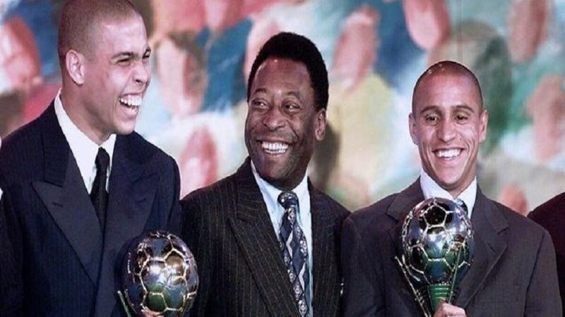 عکس| سفر در زمان؛ حمیرا در کنار پله در سفر این فوتبالیست به تهران در اردیبهشت سال ۵۱