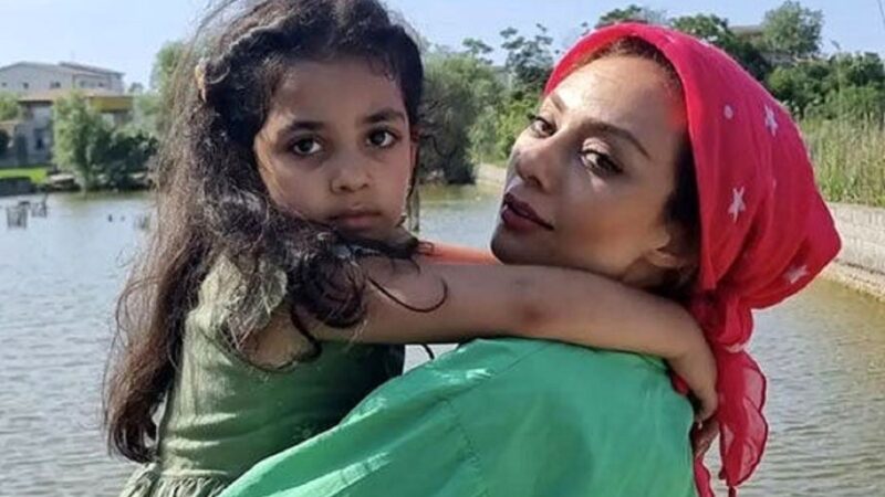 یکتا ناصر در اولین روز مادر شدنش؛ خانم بازیگر حتی در سخت‌ترین لحظات هم زیبایی‌اش را حفظ می‌کند