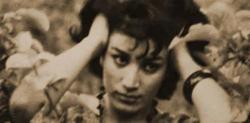 استایل فروغ فرخزاد