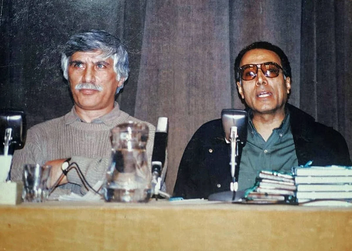 لحظه‌ای ناب و تاریخی از دیدار بهرام بیضایی و عباس کیارستمی که قلب سینما را لرزاند!