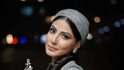 ژست نامتعارف سمیرا حسن‌پور در مراسم؛ خانم بازیگر این چه کاری بود کردین؟