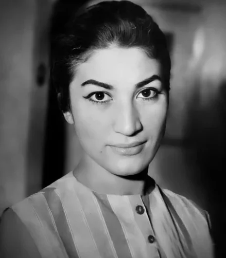 استایل فروغ فرخزاد