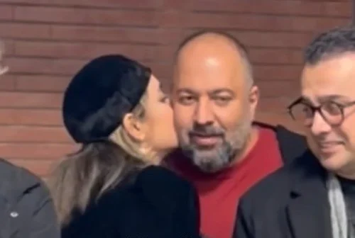 نرگس محمدی با کلاه پیلباکس