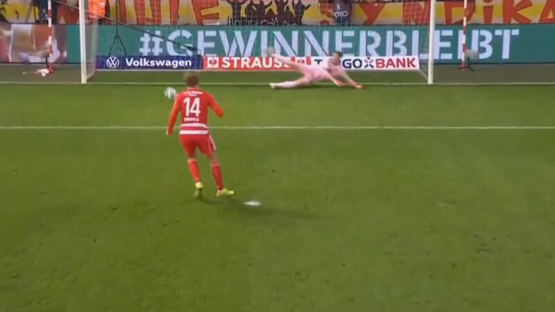 گل دوم یونیون برلین به بایرن مونیخ (کوئرفلد)