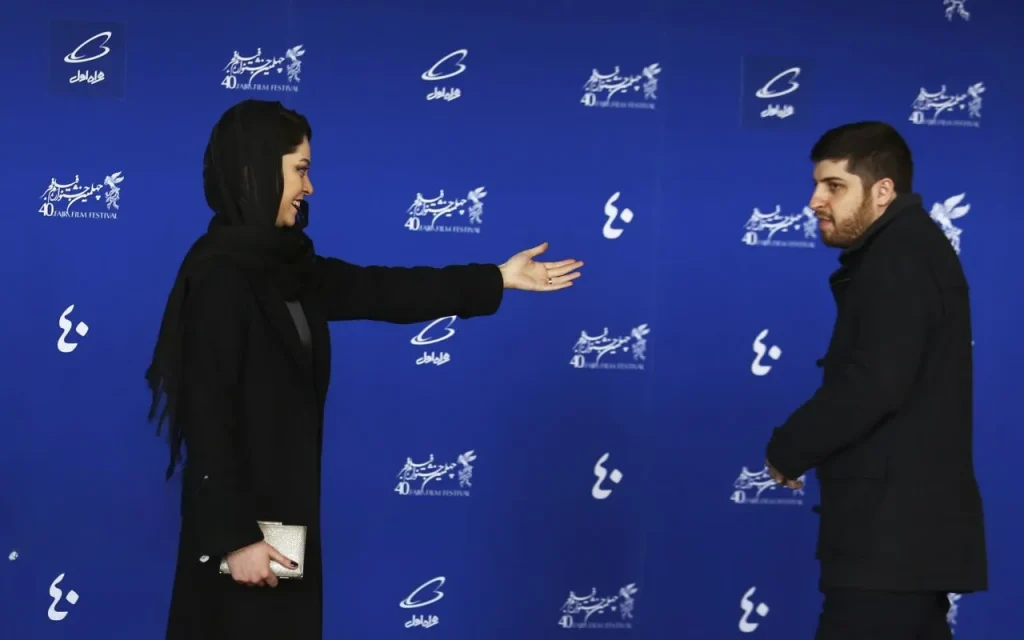 شادی کرمرودی آرین وزیر دفتری