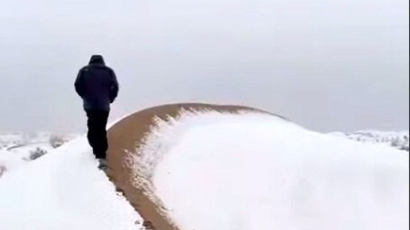 عجیب اما واقعی، کویر مشهور ایران هم برفی شد
