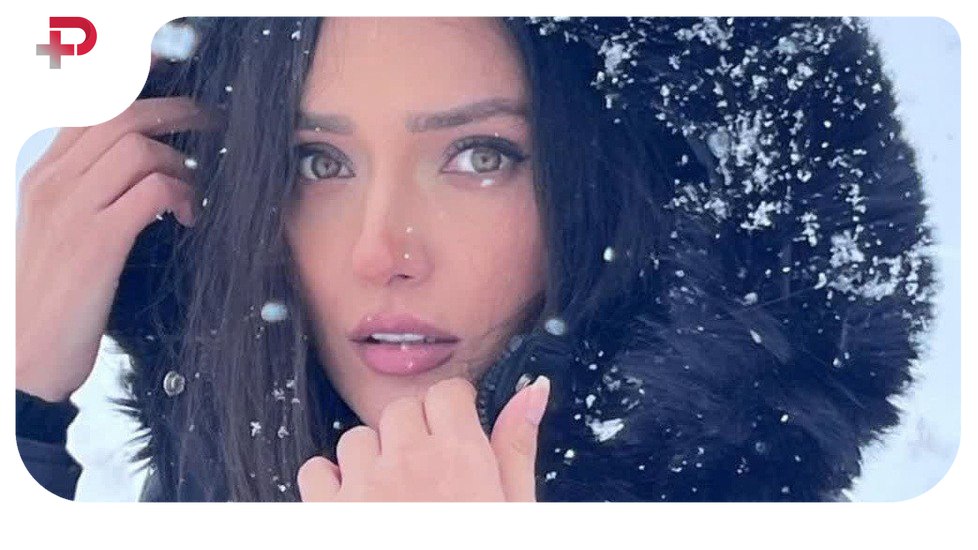 عکس جدید نورا محقق با چهره خواب‌آلود؛ خانم بازیگر با موهای ژولیده