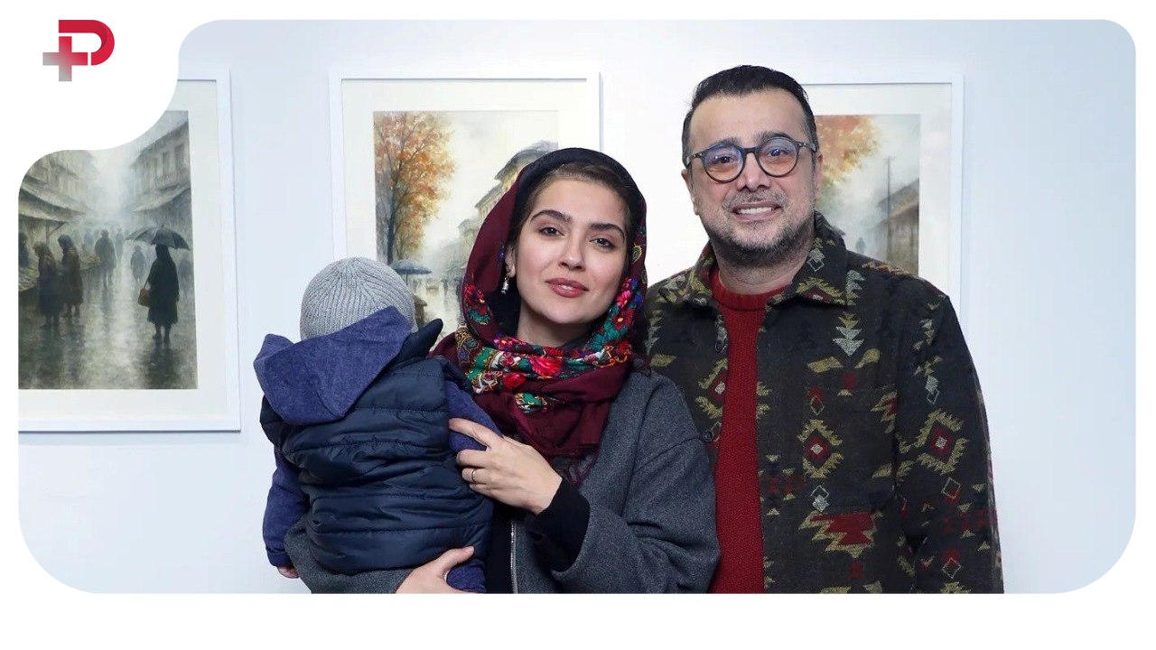 عکس| حضور جذاب بازیگران در افتتاحیه نمایشگاه آثار “بهار نوروزپور” / مونا کرمی و خانواده اش، صهبا شرافتی و نیکی مظفریان - تصویر شاخص