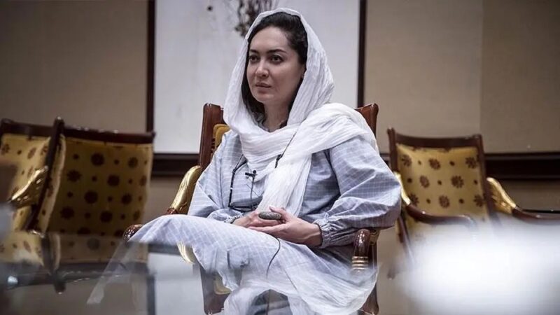 عکس| حشن کریسمسی نیکی کریمی با ستاره زیبای هالیوود / خانم بازیگر با این استایل غوغا به پا کرد