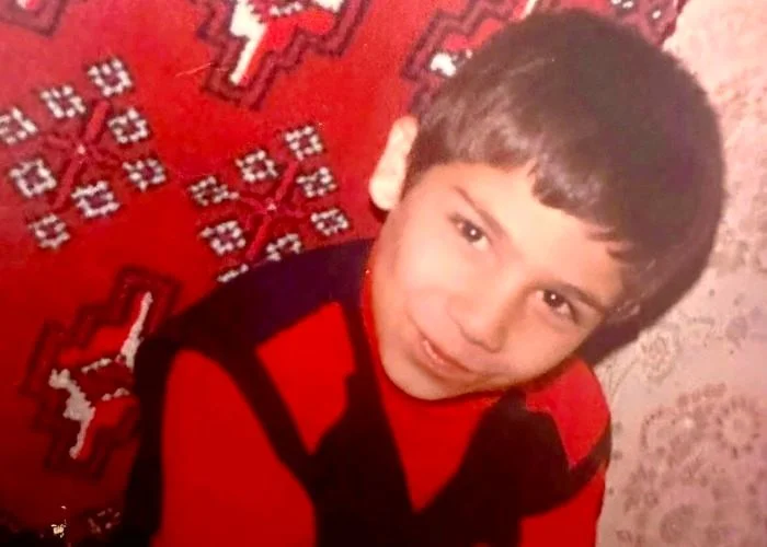 کودکی شهرام اسدزاده