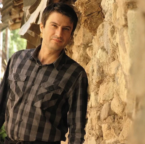 شهرام حقیقت‌دوست؛ از خط قرمز تا برتا