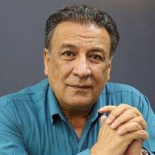 عکس| قاب خانوادگی عبدالرضا اکبری بازیگر آنام به‌همراه پسر و عروسش/ آقای بازیگر چه عروس جذابی دارد