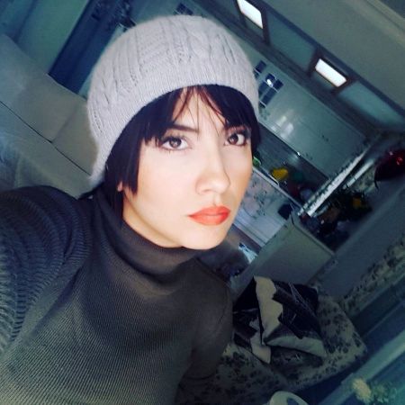 عکس های بهارک صالح نیا,بهارک صالح نیا در کافه پیانو,فیلم های بهارک صالح نیا