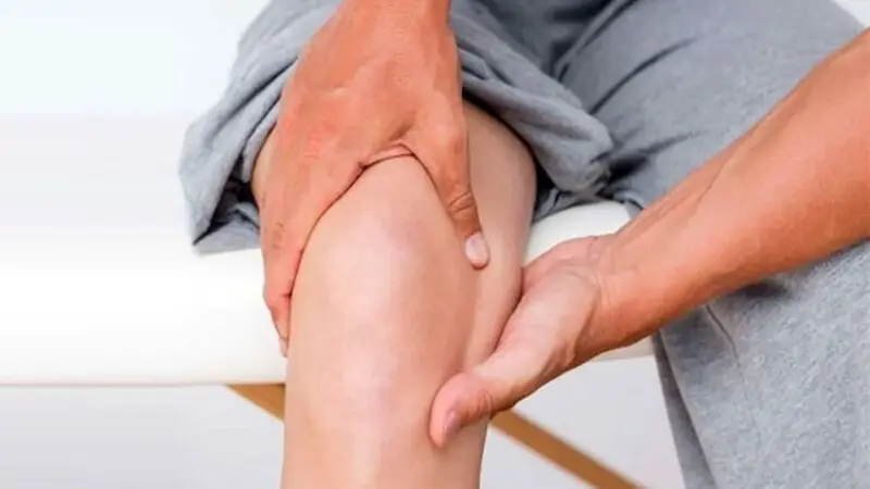 10 حرکت ورزشی برای زانو درد