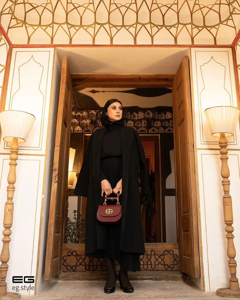 استایل کلاسیک آزاده صمدی در اصفهان 1