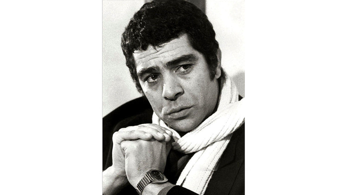 رازهای ناگفته بهروز وثوقی و داستان زندگی خصوصی‌اش که نمی‌دانستید+ همه همسرانش - تصویر شاخص