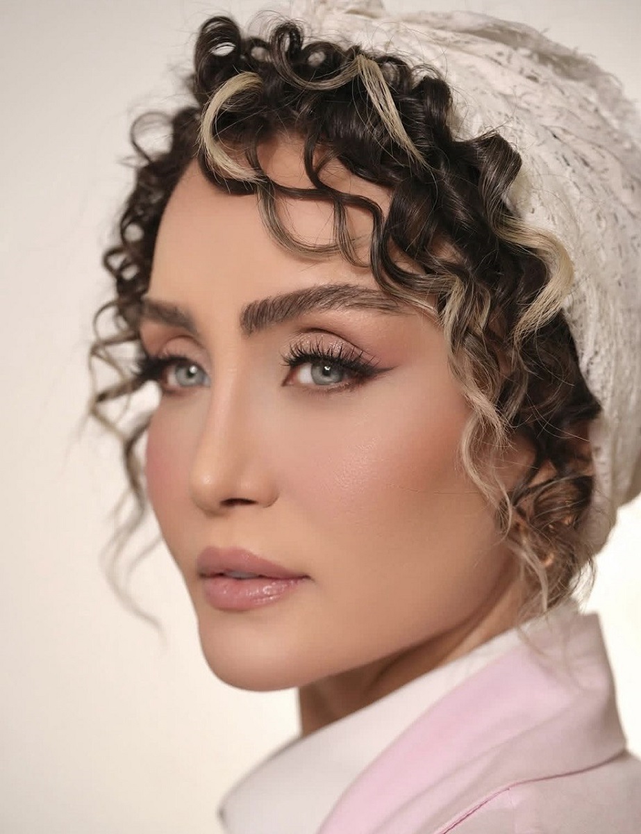 حدیث فولادوند با تم صورتی 2