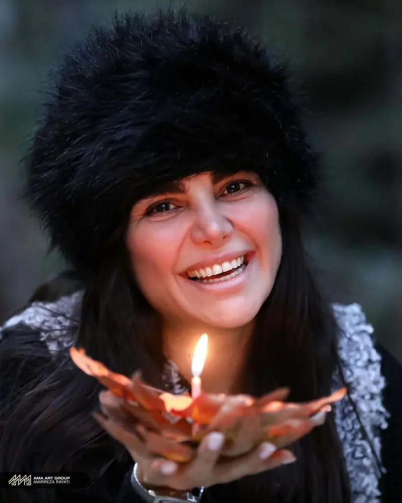 راضیه دهقان، بازیگر نقش «نازار» در سریال «نون خ»