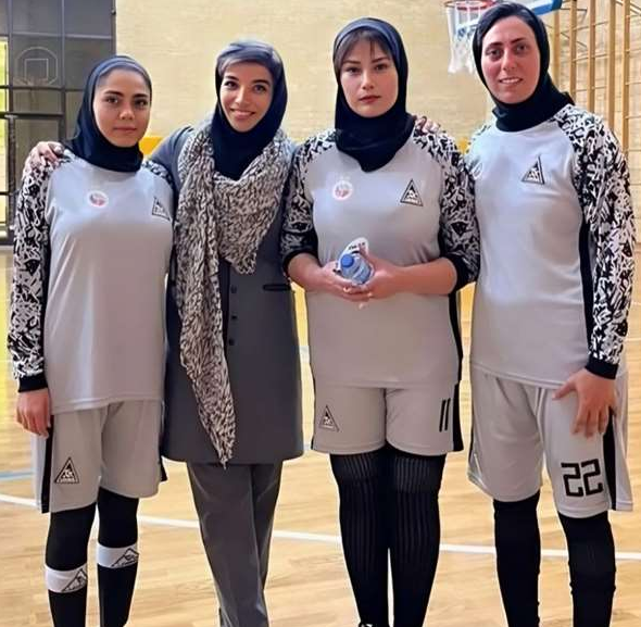 لادن مستوفی